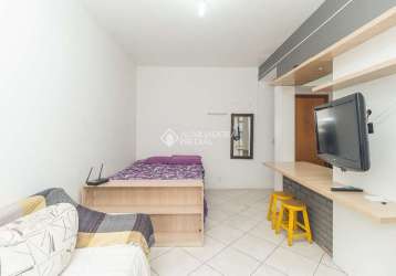 Apartamento com 1 quarto para alugar na avenida joão pessoa, 1203, farroupilha, porto alegre, 35 m2 por r$ 1.500