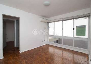 Apartamento com 1 quarto para alugar na rua doutor campos velho, 720, cristal, porto alegre, 40 m2 por r$ 900