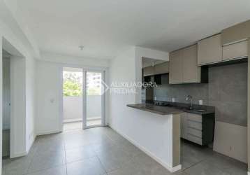 Apartamento com 2 quartos para alugar na rua coronel aparício borges, 149, glória, porto alegre, 50 m2 por r$ 2.000