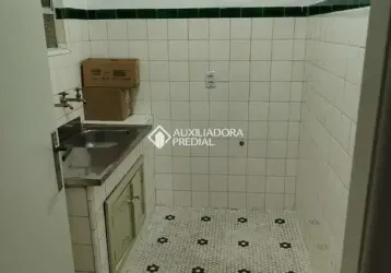 Sala comercial para alugar na rua general andrade neves, 155, centro histórico, porto alegre, 43 m2 por r$ 1.000