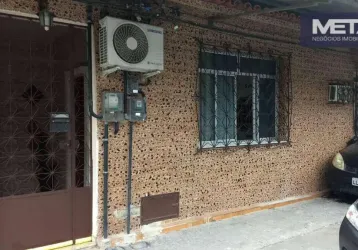 Apartamento tipo casa 03 dormitórios