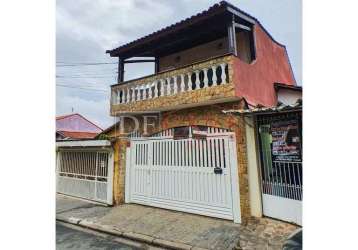 Casa com 3 quartos à venda na rua venturosa, 49, vila carmosina, são paulo, 181 m2 por r$ 650.000