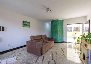 Sobrado com 3 dormitórios, 6 vagas, área gourmet à venda, 258 m² por r$ 860.000 - parque jaçatuba - santo andré/sp