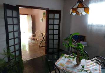 Casa com 2 dormitórios à venda, 136 m² por r$ 220.000 - jardim eloyna - pindamonhangaba/sp