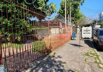Terreno em condomínio fechado à venda na rua álvaro guterres, 78, tristeza, porto alegre, 700 m2 por r$ 700.000