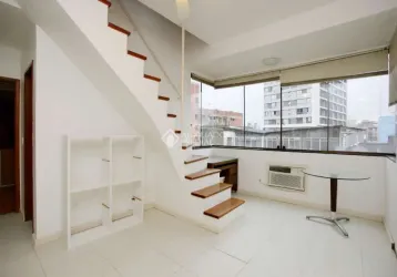 Cobertura com 2 quartos à venda na rua da república, 54, cidade baixa, porto alegre, 74 m2 por r$ 385.000