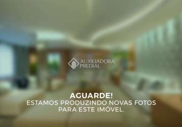 Apartamento com 2 quartos para alugar na rua oliveira viana, 491, fátima, canoas, 42 m2 por r$ 800