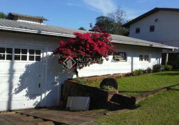 Casa em condomínio fechado com 2 quartos à venda na laranjeiras, 81, travessão, dois irmãos, 99 m2 por r$ 420.000