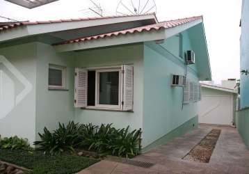 Casa em condomínio fechado com 3 quartos à venda na rua irmão norberto, 42, rincão, novo hamburgo, 206 m2 por r$ 636.000