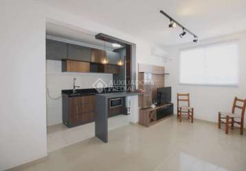 Apartamento com 2 quartos à venda na rua sobradinho, 269, são jorge, novo hamburgo, 45 m2 por r$ 235.000