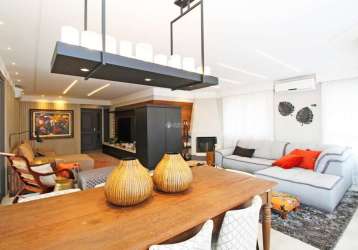 Apartamento com 3 quartos à venda na rua carvalho monteiro, 390, petrópolis, porto alegre, 155 m2 por r$ 2.660.000