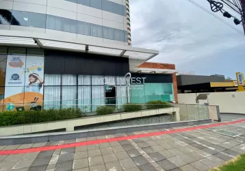 Pontos comerciais com 4 salas para alugar na Avenida Ayrton Senna da