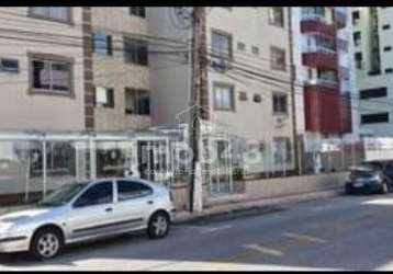 Espaçoso apartamento de 80m² em kobrasol - são josé: 3 dormitórios e 1 banheiro por r$420.000 para venda