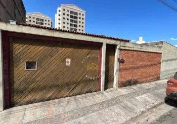 Casa com 3 dormitórios à venda, 253 m²- vila vianelo - jundiaí/sp