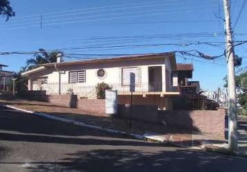 Casa com 4 quartos à venda na brasil, 135, rincão, novo hamburgo por r$ 560.000