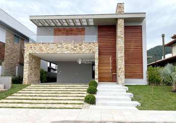 Casa com 4 quartos à venda na rua zélia gattai, 12, lagoa da conceição, florianópolis, 388 m2 por r$ 4.600.000