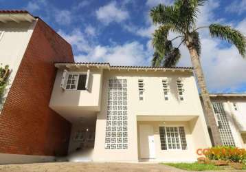 Casa com 4 dormitórios para alugar, 220 m² por r$ 6.280,00/mês - jardim isabel - porto alegre/rs