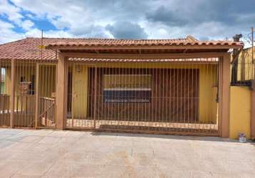 Casa 5 dormitórios à venda no bairro tarumã com 400 m² de área privativa - 2 vagas de garagem