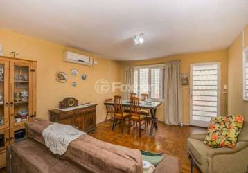 Casa com 3 quartos à venda na avenida getúlio vargas, 374, menino deus, porto alegre, 165 m2 por r$ 1.300.000