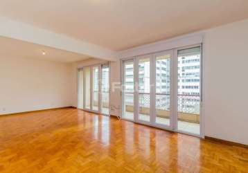 Apartamento com 3 quartos à venda na rua coronel frederico linck, 55, rio branco, porto alegre, 190 m2 por r$ 875.000