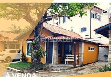 Casa em condomínio fechado com 2 quartos à venda na avenida luiz boiteux piazza, 5880, ponta das canas, florianópolis, 52 m2 por r$ 495.000