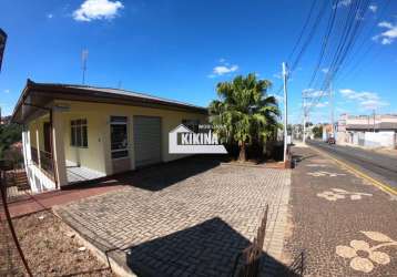 Casa comercial/residencial a venda em uvaranas