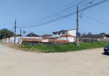 Terreno de esquina no paranaguamirim
