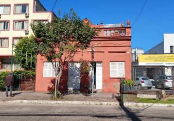 Casa à venda no bairro navegantes - porto alegre/rs