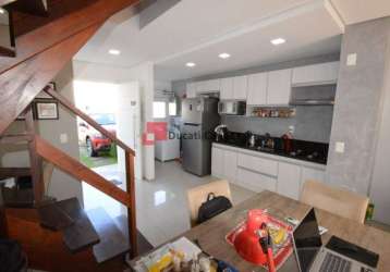 Casa em condomínio fechado com 2 quartos à venda na rua brasil, centro, canoas, 134 m2 por r$ 490.000
