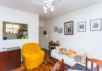 Apartamento com 2 quartos à venda na avenida chuí, 50, cristal, porto alegre, 50 m2 por r$ 228.000