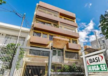 Apartamento com 2 quartos para alugar na rua general carneiro, 1038, centro, curitiba por r$ 1.600