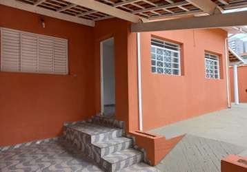 Casa com 2 dormitórios para alugar por r$ 1.600,00/mês - vila jaboticabeira - taubaté/sp