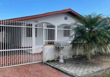 Casa com 3 quartos à venda na rua: gralha azul (2140), 224, uirapuru, itapoá por r$ 490.000