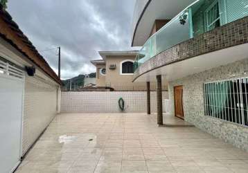 Casa com 4 quartos à venda na rua são jorge, 1, jardim independência, são vicente, 228 m2 por r$ 859.500