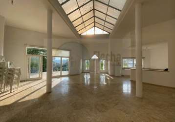Casa com 5 quartos à venda na rua uruana, 555, chácara dos junqueiras, carapicuíba, 740 m2 por r$ 1.900.000