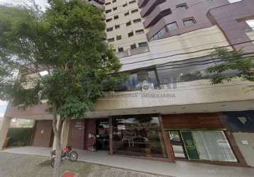 Apartamento com 2 quartos para alugar na avenida senador souza naves, 610, centro, são josé dos pinhais, 63 m2 por r$ 2.200
