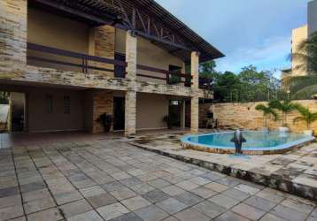 Casa com piscina para aluguel anual em intermares.150 mts da praia.terraço amplo