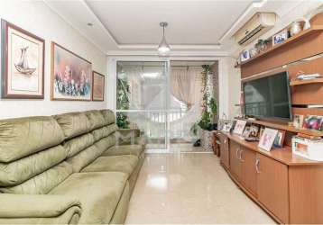 Apartamento com 3 quartos à venda na beco andaraí, 675, passo da areia, porto alegre por r$ 770.000