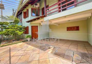 Casa com 3 quartos à venda na rua pero vaz de caminha, 146, vila ipiranga, porto alegre por r$ 795.000