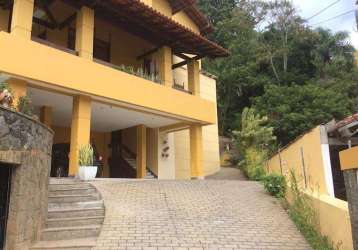 Casa com 4 dormitórios à venda, 650 m² por r$ 3.400.000,00 - itacoatiara - niterói/rj