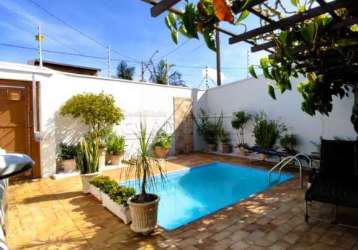 Casa para aluguel: charme e piscina no são benedito por r$2.500,00 + iptu