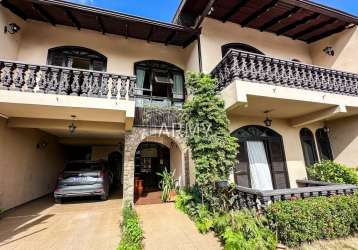 Casa com 4 quartos à venda na rua dos expedicionários, 765, estradinha, paranaguá, 186 m2 por r$ 1.200.000