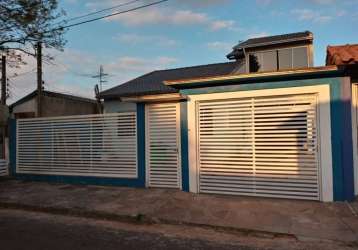 Casa com 4 quartos à venda na rua antônio pavani, 86, cohab, sapucaia do sul por r$ 395.000