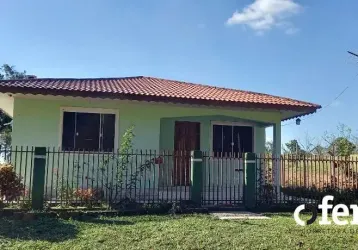 Chácara / sítio com 2 quartos à venda em Taquarova, Araucária por R$ 1.700.000