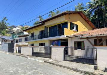 Casa com 7 quartos à venda na rua são mateus, 48, itoupava norte, blumenau, 224 m2 por r$ 820.000
