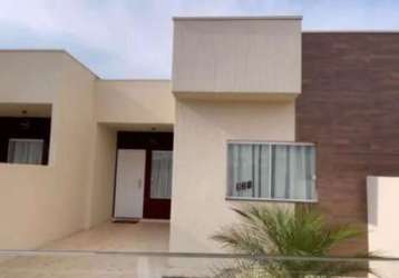 Casa com 2 quartos à venda na rua doutor cid cordeiro prestes, 1, uvaranas, ponta grossa por r$ 260.000