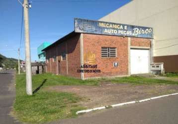 Pavilhão de esquina as margens da Br 101