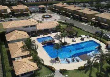 Casa em condomínio fechado com 3 quartos à venda na avenida luiz tarquínio pontes, 01, centro, lauro de freitas, 230 m2 por r$ 850.000