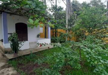 Casa agradável no bairro acaraú para venda em cananéia/sp