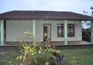 Ótima casa para venda 3 dormitórios (1 suíte) no acaraú - cananéia - litoral sul de sp